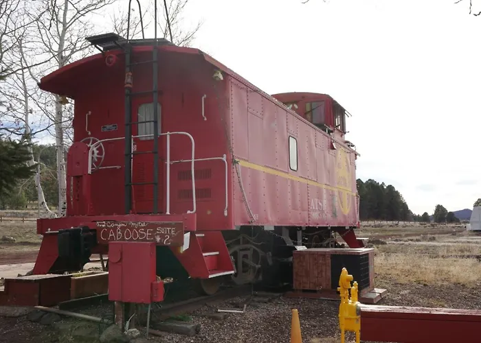 Historic Rail Caboose On Route 66 Hotel